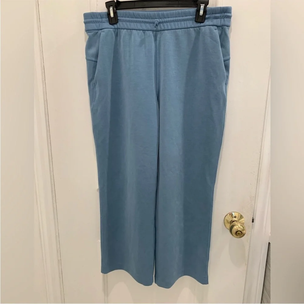 lululemon athletica Blue Sweatpants - Picture 4 of 7